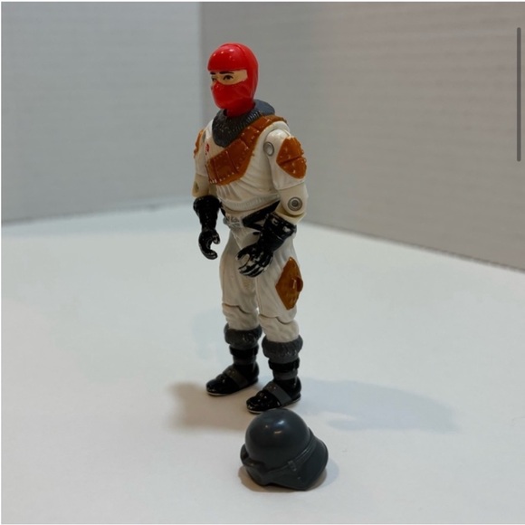 Vintage 1987 GI Joe Cobra Ice Viper with helmet V1 ARAH action figure by Hasbro - Picture 3 of 12